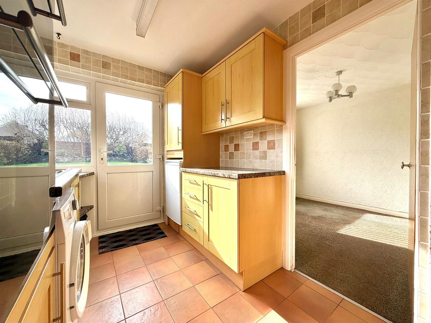 Springfield Avenue, Upper Killay, Swansea, SA2 7HW